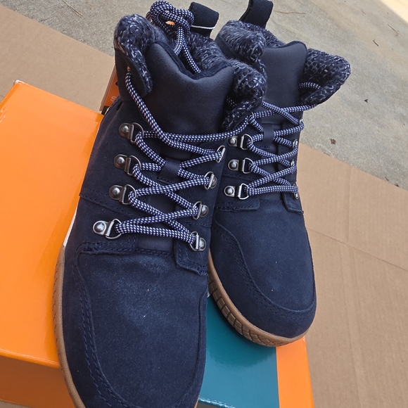 Men's Navy High-Top Sneakers - Picture 1 of 8